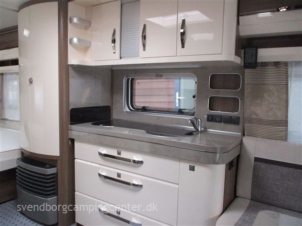 Hobby Prestige 560 LU