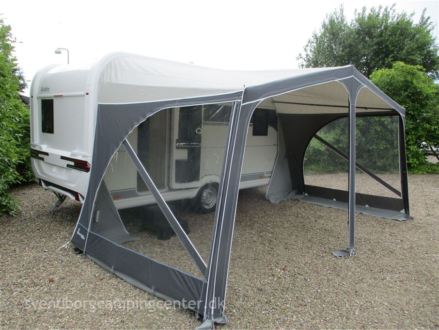 Hobby De Luxe 400 SFE