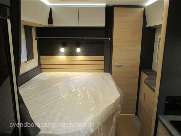 Hobby Optima De Luxe T70 F aut.