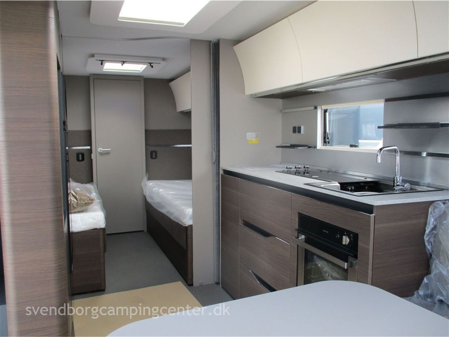 Adria Alpina 613 UT