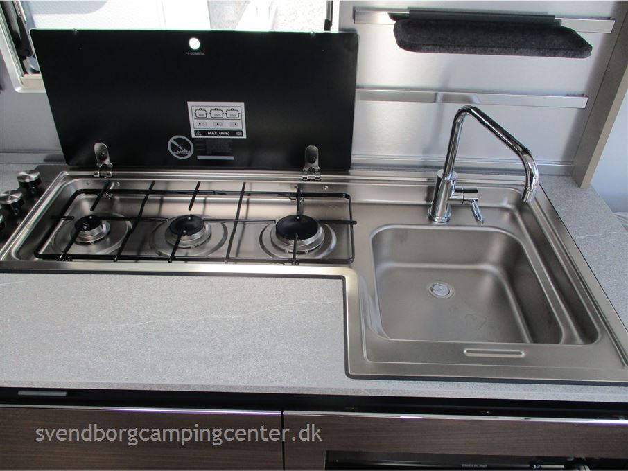 Adria Alpina 613 UT