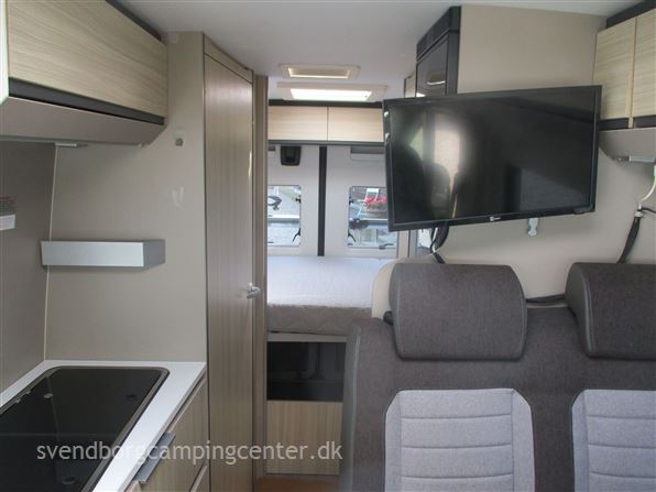 Adria Twin 600 SPX Plus