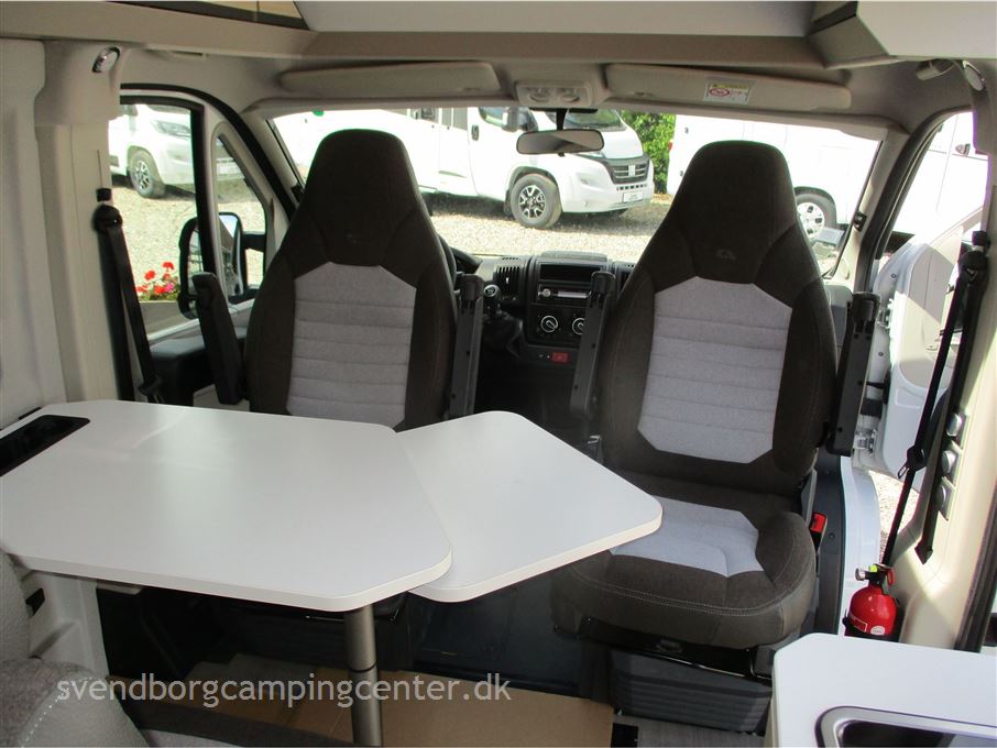 Adria Twin 600 SPX Plus