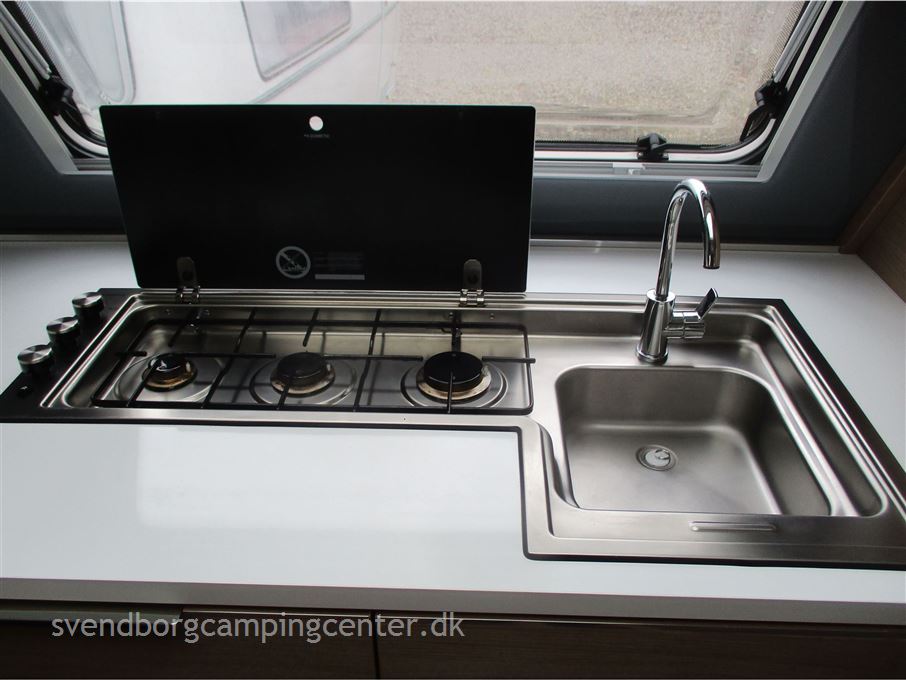 Adria Adora 613 HT Alde Centralvarme
