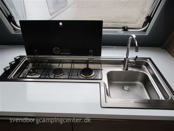 Adria Adora 613 HT Alde Centralvarme