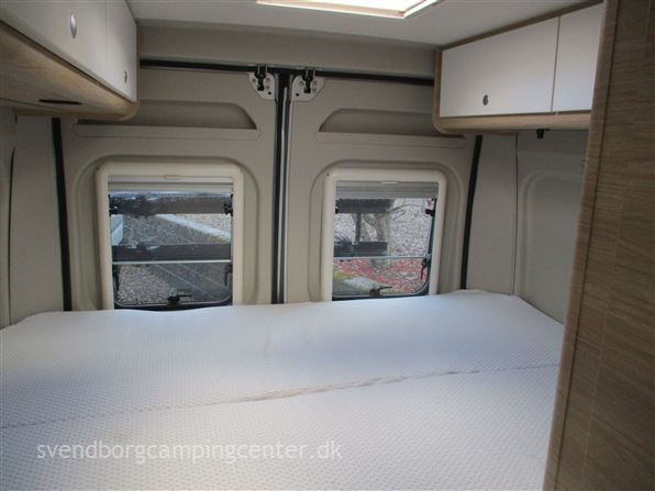 Dethleffs Roadcar van