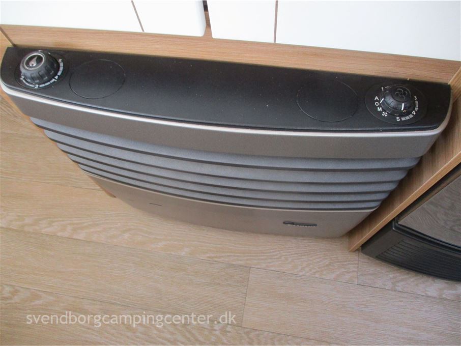 Hobby De Luxe 400 SFE