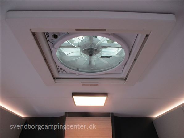 Hobby Optima De Luxe T70 E