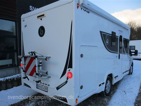 Benimar Tessoro T442 Ford/Benimar Tessoro 442 LA Benimar8