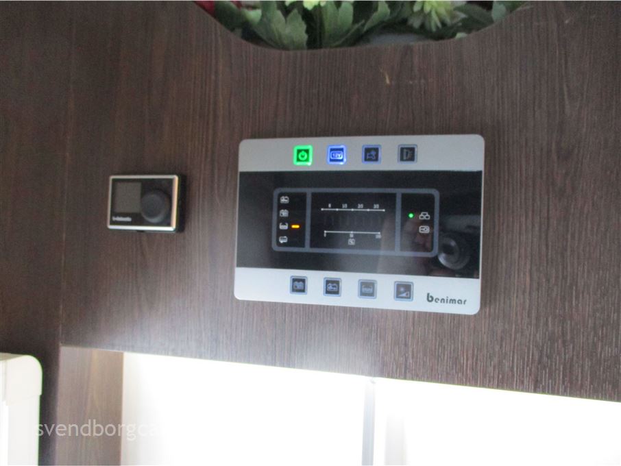 Benimar Tessoro T442 Ford/Benimar Tessoro 442 LA Benimar8