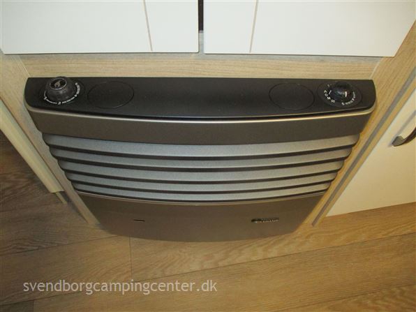 Hobby De Luxe 460 SFf