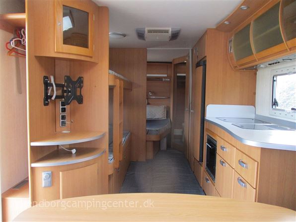 Cabby Caienna 740+