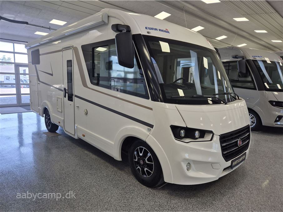 Euramobil Integra Line 695 EB