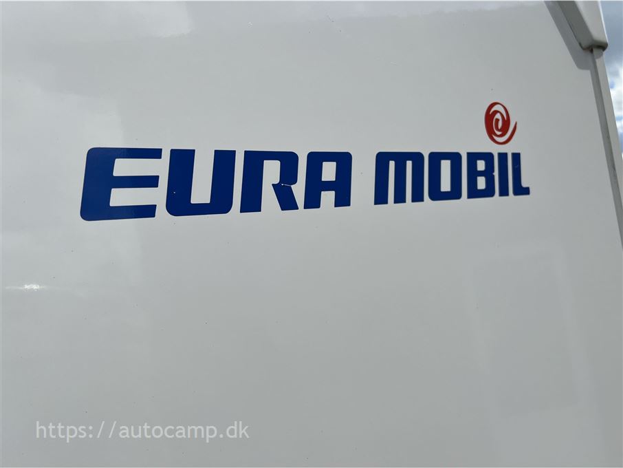 Euramobil Integra Line IL720 EB