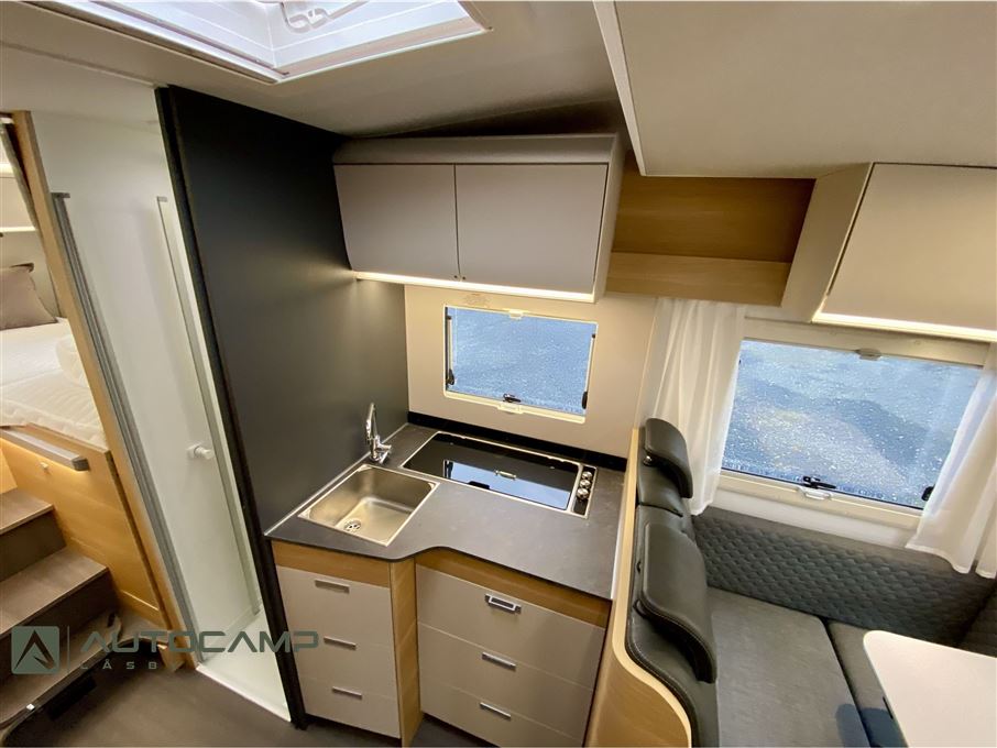 Adria Matrix Axess M650 SL