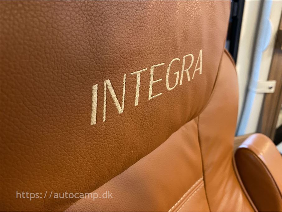 Euramobil Integra 890 QB