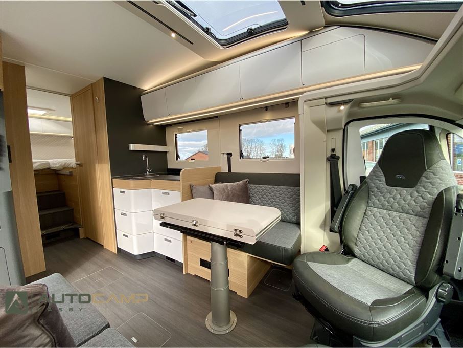 Adria Coral Plus S 670 DL