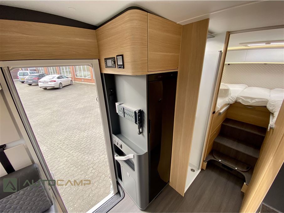 Adria Coral Plus S 670 DL