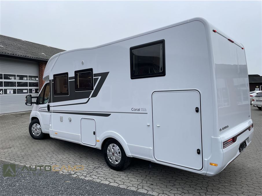 Adria Coral AXESS 650 SL
