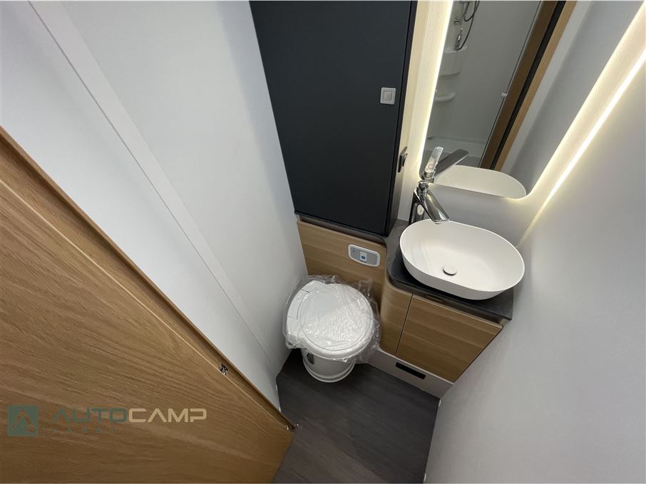 Adria Coral AXESS 650 SL
