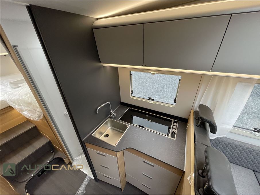 Adria Coral AXESS 650 SL