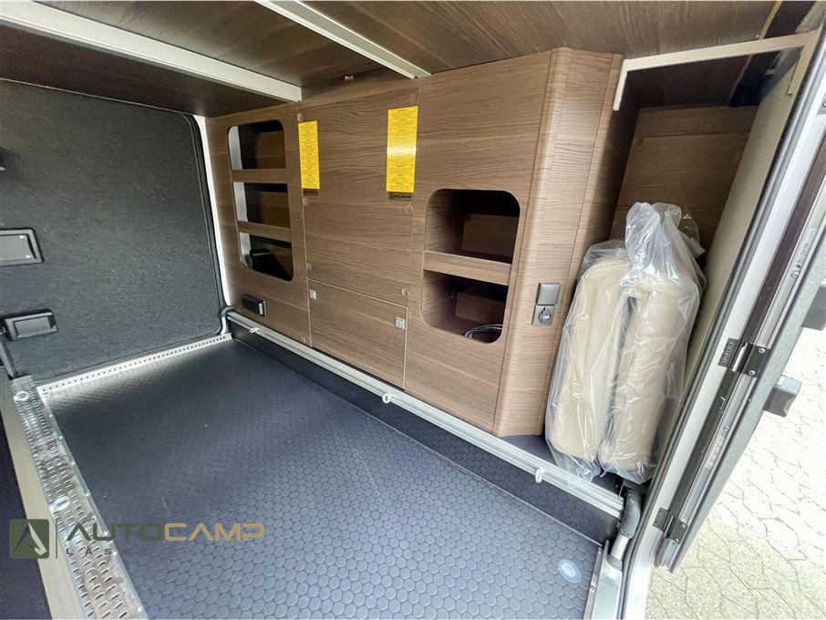 Adria Coral SUPREME S 670 DL