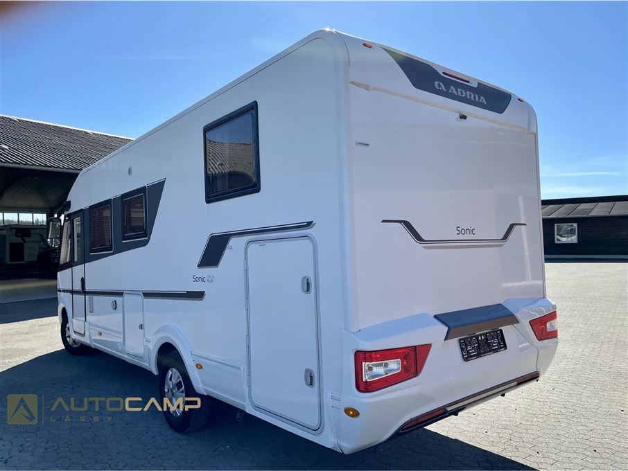 Adria Sonic Plus I700 SL