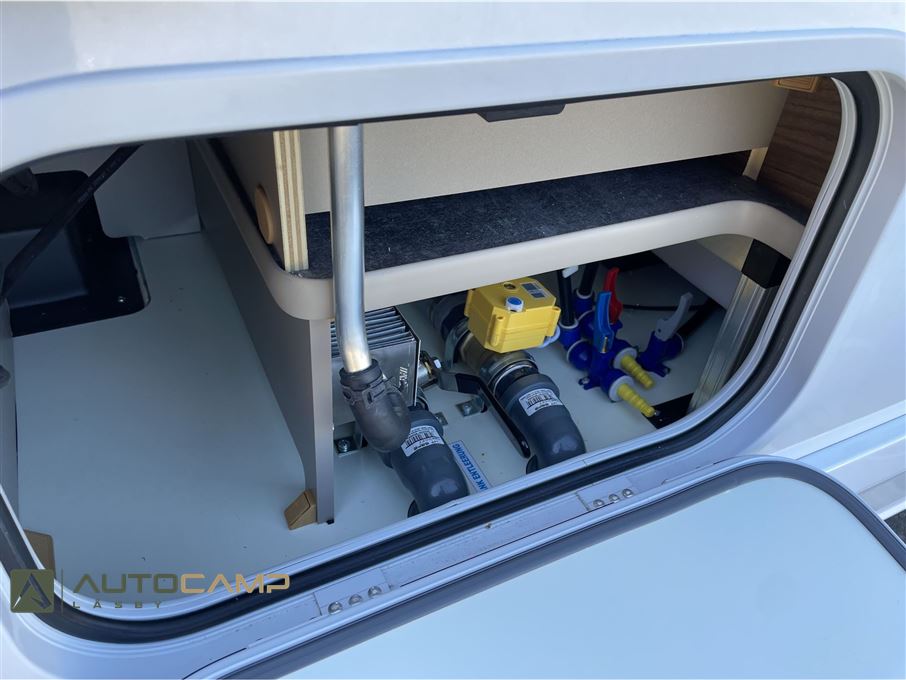 Euramobil Profila T696 EB