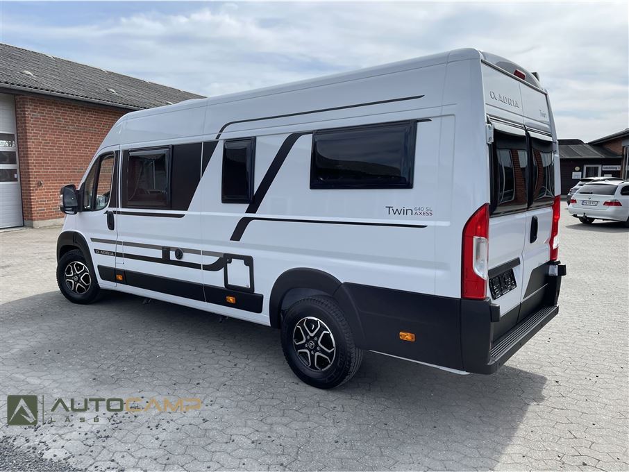 Adria Twin Axess 640 SL