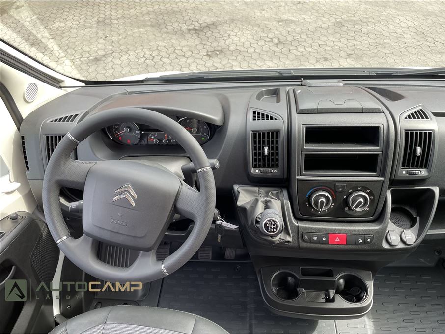 Adria Twin Axess 640 SL