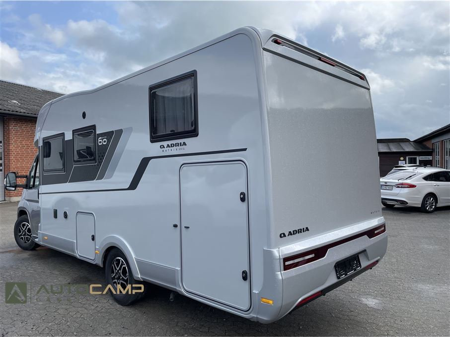 Adria Matrix M670 SL 60Y selection