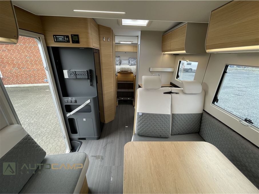 Adria Matrix M670 SL 60Y selection
