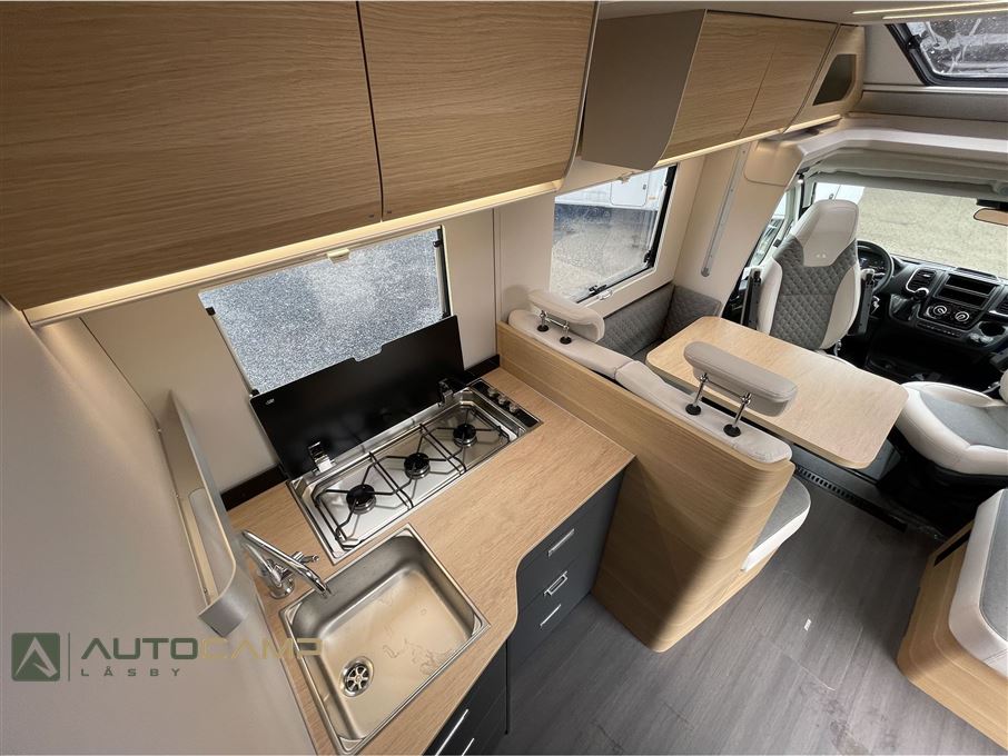 Adria Matrix M670 SL 60Y selection