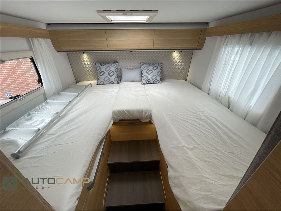 Adria Matrix M670 SL 60Y selection