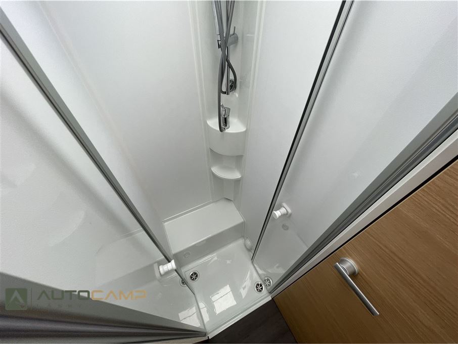 Adria Matrix M670 SL 60Y selection
