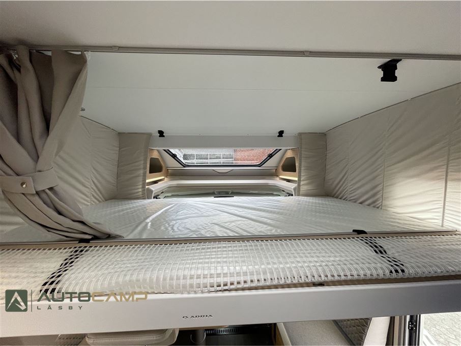 Adria Matrix M670 SL 60Y selection
