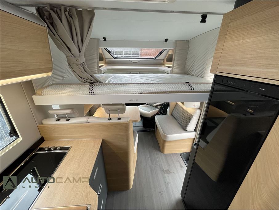 Adria Matrix M670 SL 60Y selection
