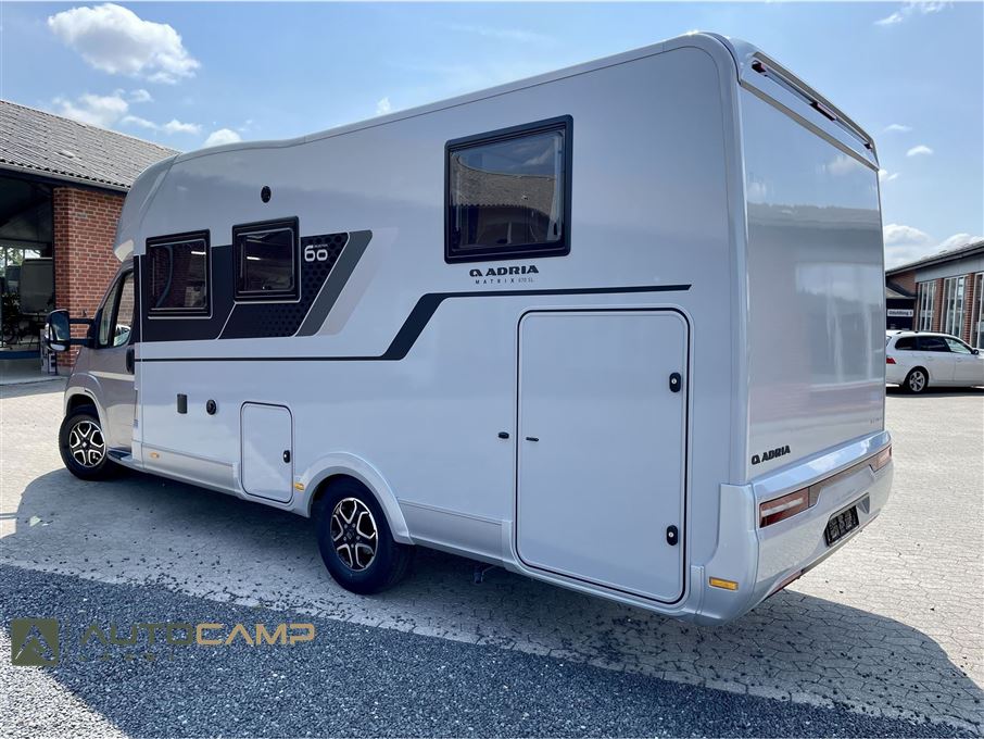 Adria Matrix M670 SL 60Y selection