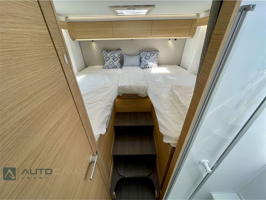 Adria Matrix M670 SL 60Y selection