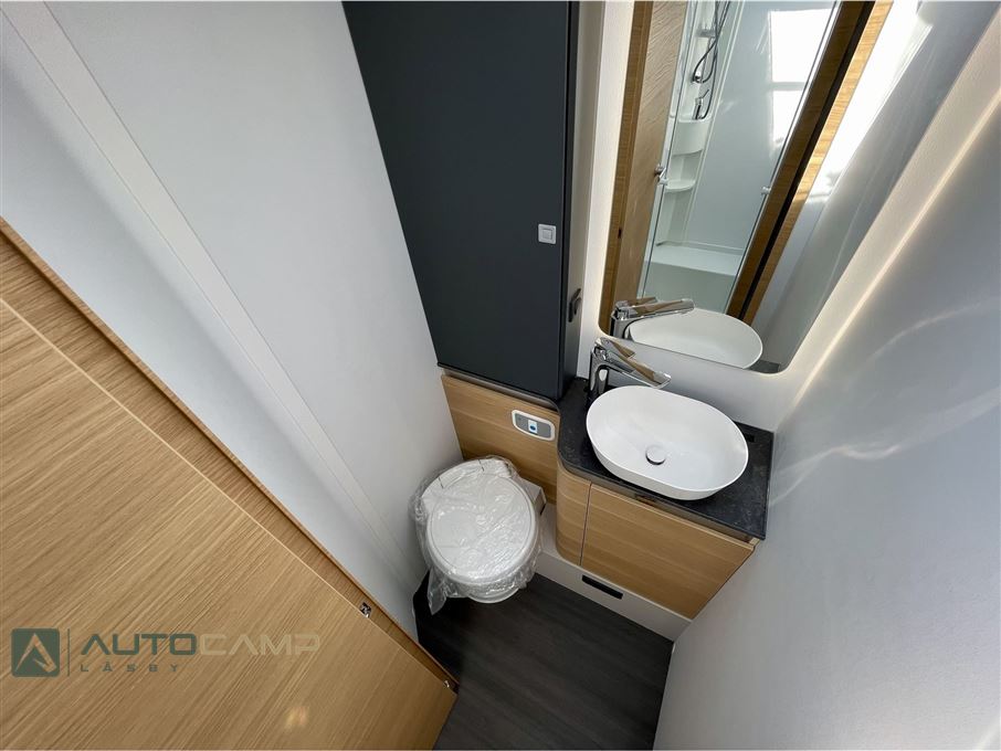Adria Matrix M670 SL 60Y selection