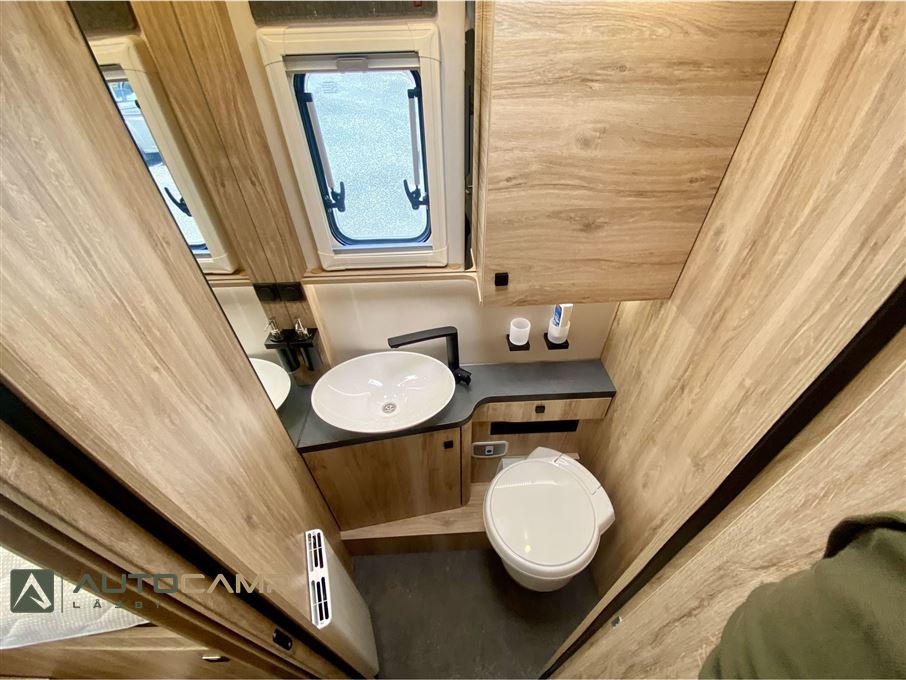Euramobil Profila T726 EF