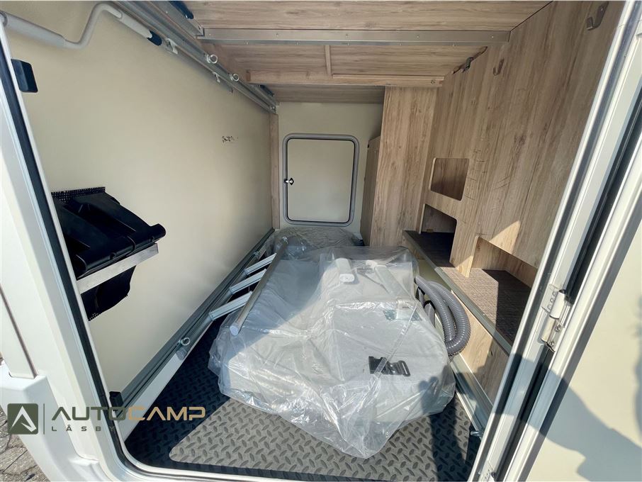 Euramobil Profila T676 EB "Premium Plus"
