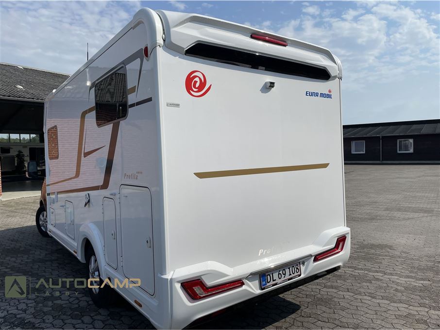 Euramobil Profila T676 EB "Premium Plus"
