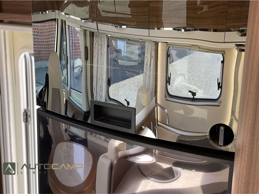 Euramobil Integra Line IL730 EB