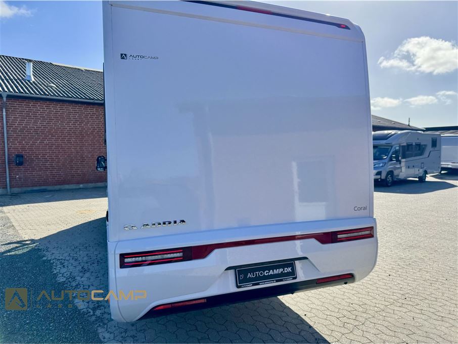 Adria Coral Plus S 670 DC
