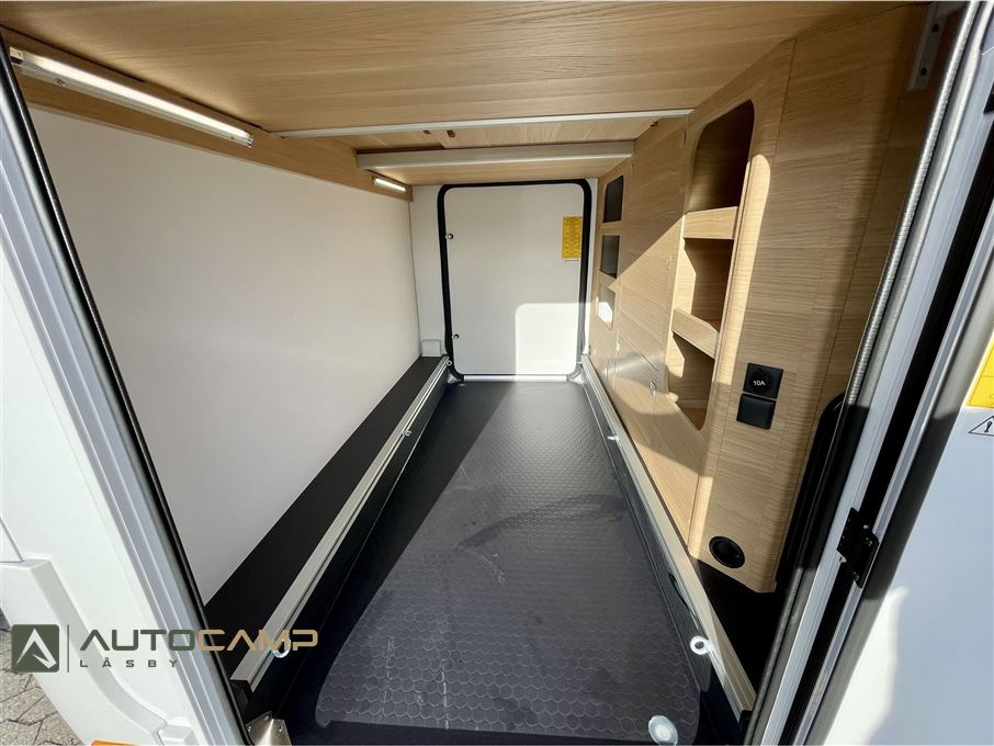 Adria Coral AXESS 650 DL