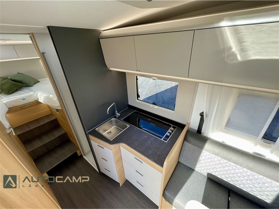 Adria Coral AXESS 650 DL