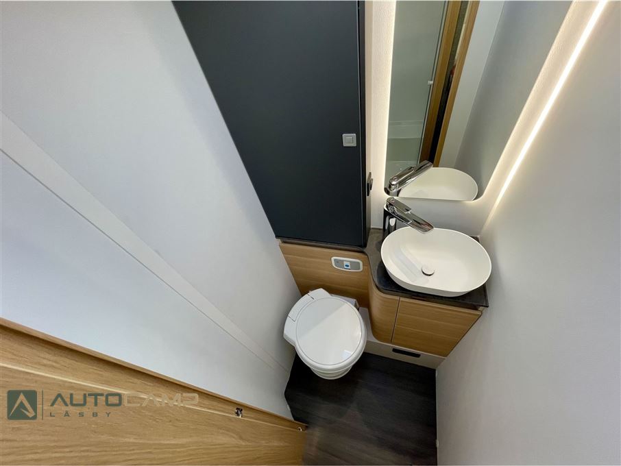 Adria Coral AXESS 650 DL