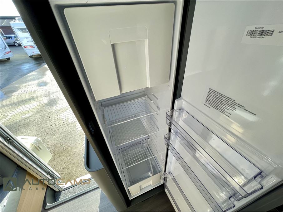 Adria Coral AXESS 650 SL