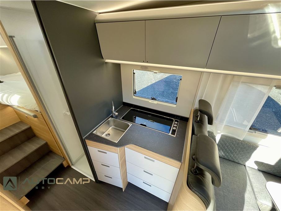 Adria Coral AXESS 650 SL